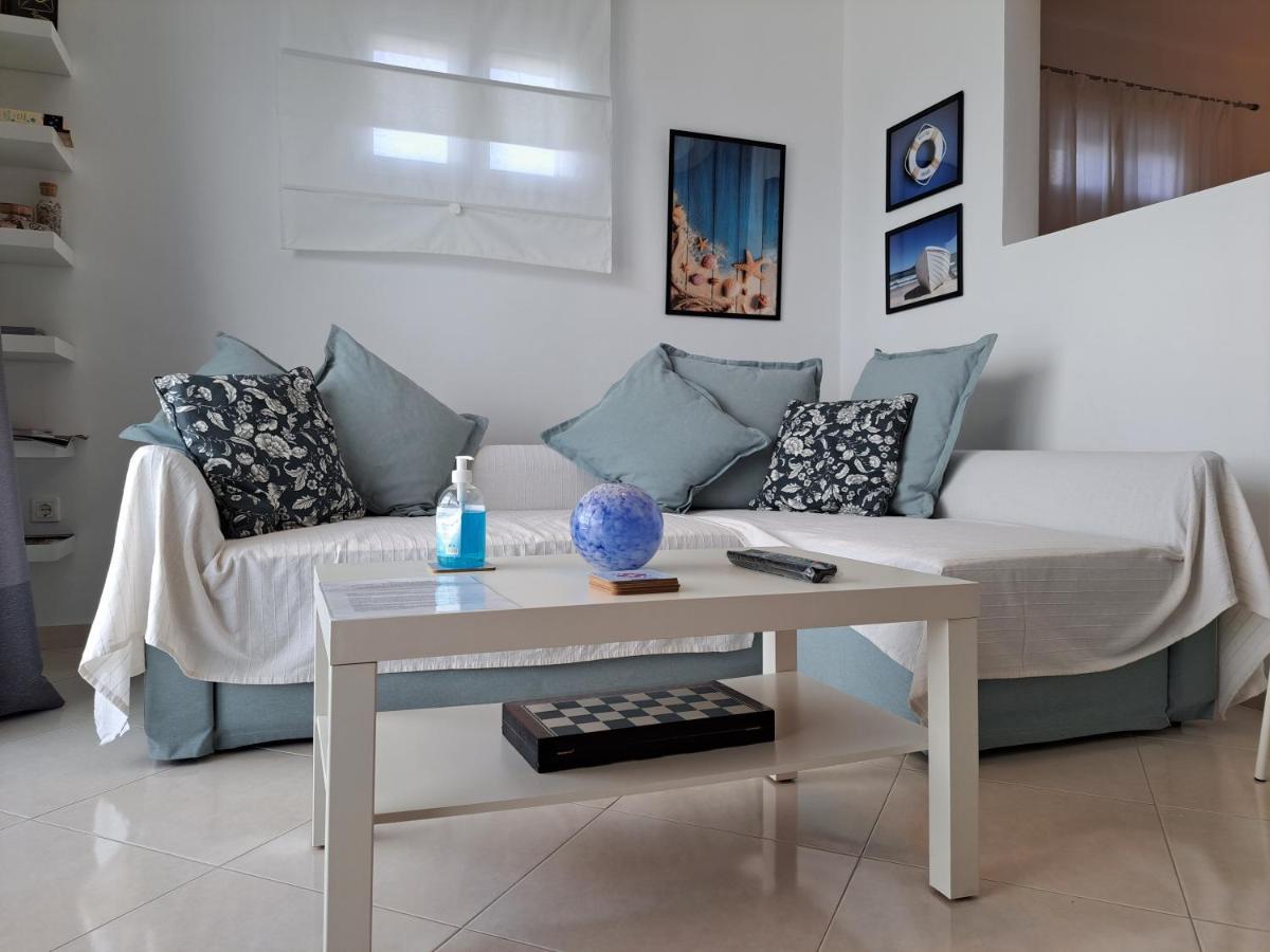 Almyra Seaside Villa เปอร์ดิกา ภายนอก รูปภาพ