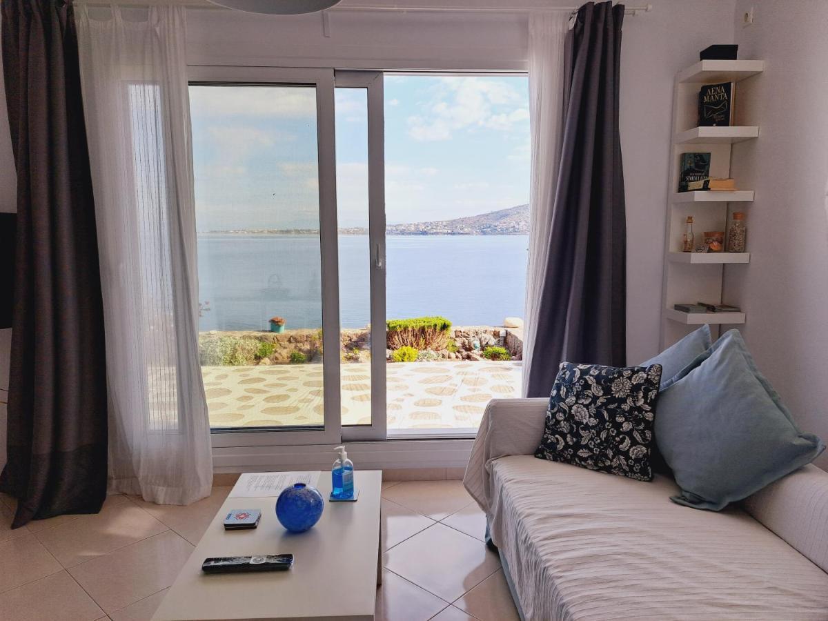 Almyra Seaside Villa เปอร์ดิกา ภายนอก รูปภาพ