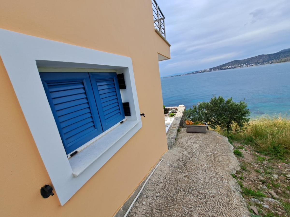Almyra Seaside Villa เปอร์ดิกา ภายนอก รูปภาพ