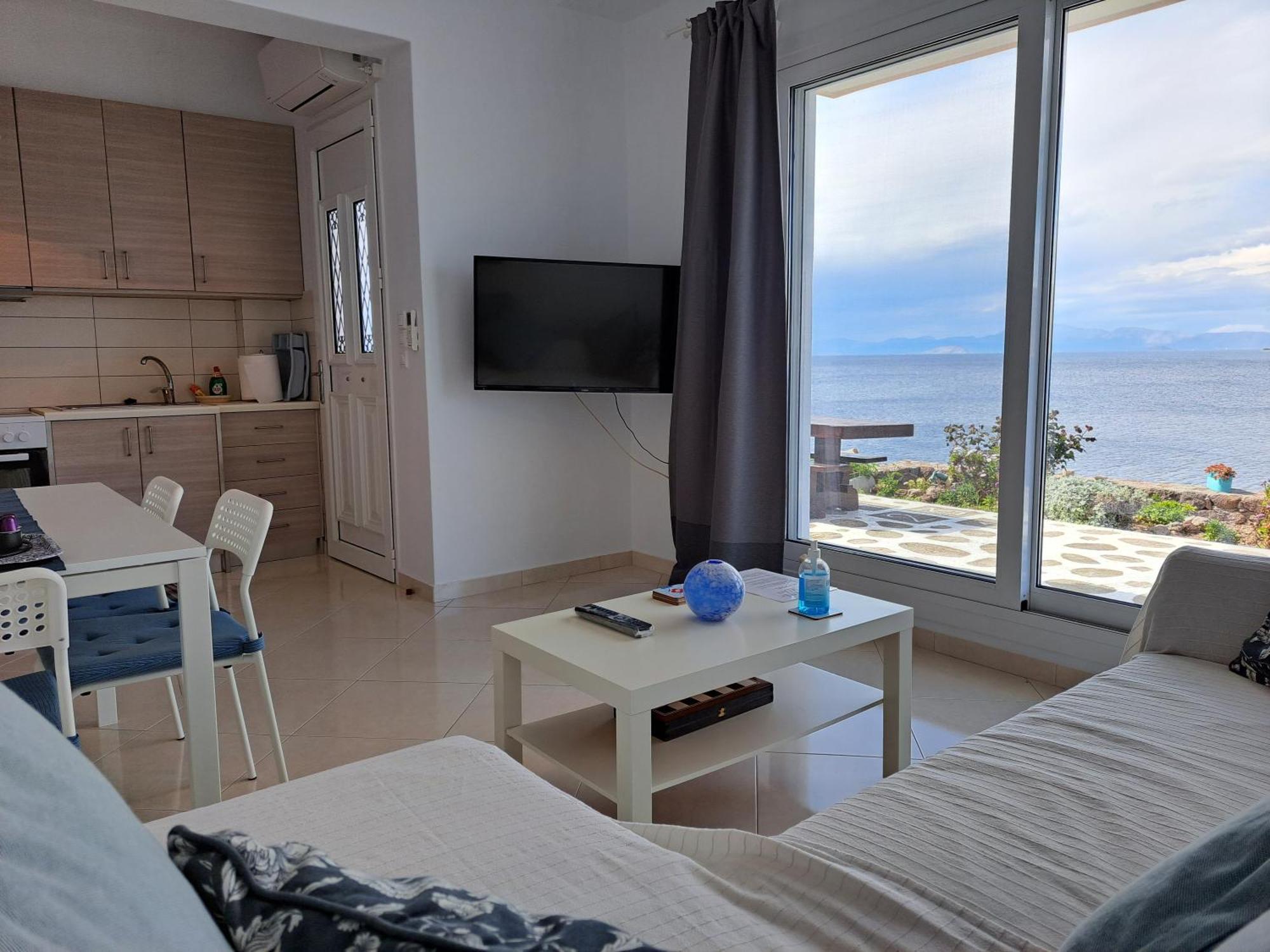 Almyra Seaside Villa เปอร์ดิกา ห้อง รูปภาพ