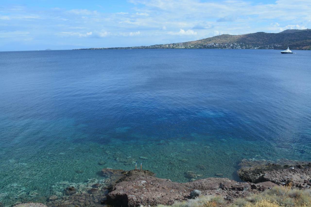 Almyra Seaside Villa เปอร์ดิกา ภายนอก รูปภาพ